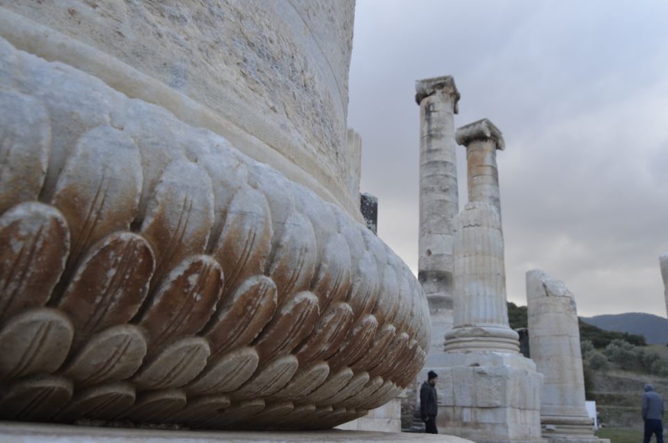 From Izmir/Kusadasi: Private Ancient Sardis Tour With Lunch - Inclusions and Exclusions