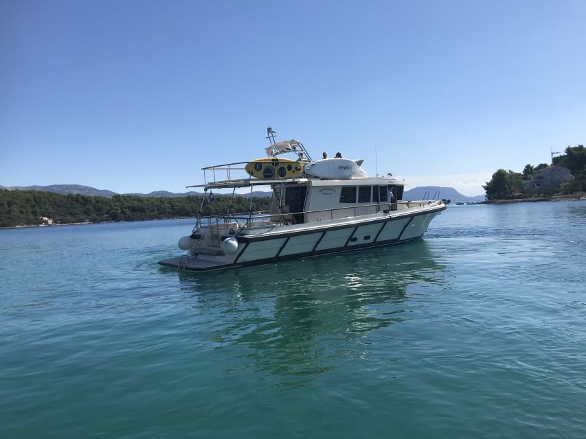 From Korcula Island: Mljet Island Yacht Day Trip With Lunch - Getting to Mljet Island