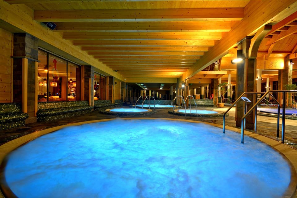 From Krakow - Evening Relax at Thermal Baths - Inclusions and Amenities