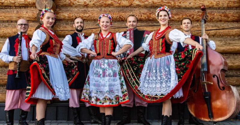 From Krakow: Polish Folk Show With All-You-Can-Eat Dinner - Dinner Menu