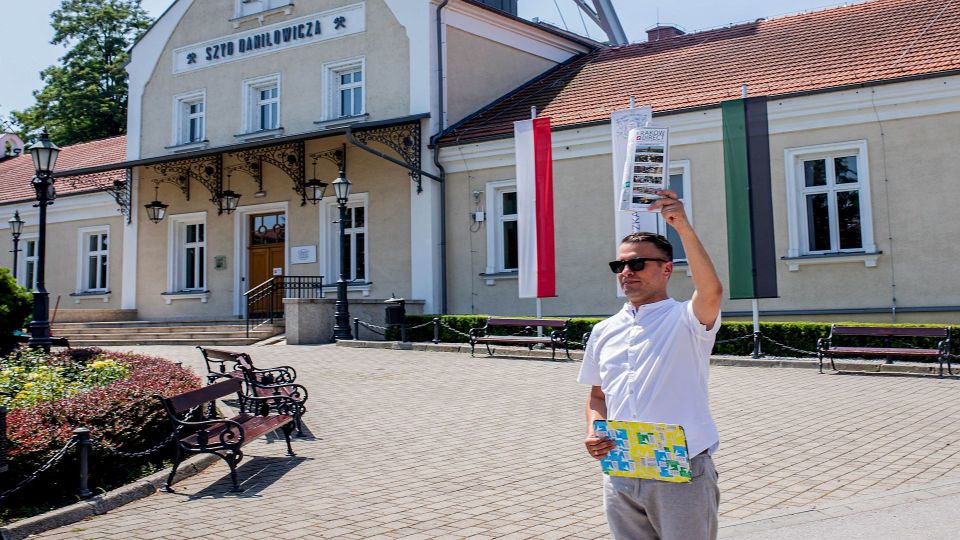 From Krakow: Wieliczka Salt Mine Guided Tour - Highlights of the Mine