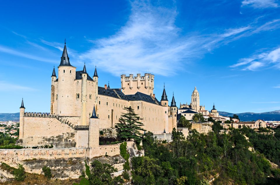 From Madrid: Segovia Tour With Cathedral and Alcazar Entry - Customer Reviews and Feedback