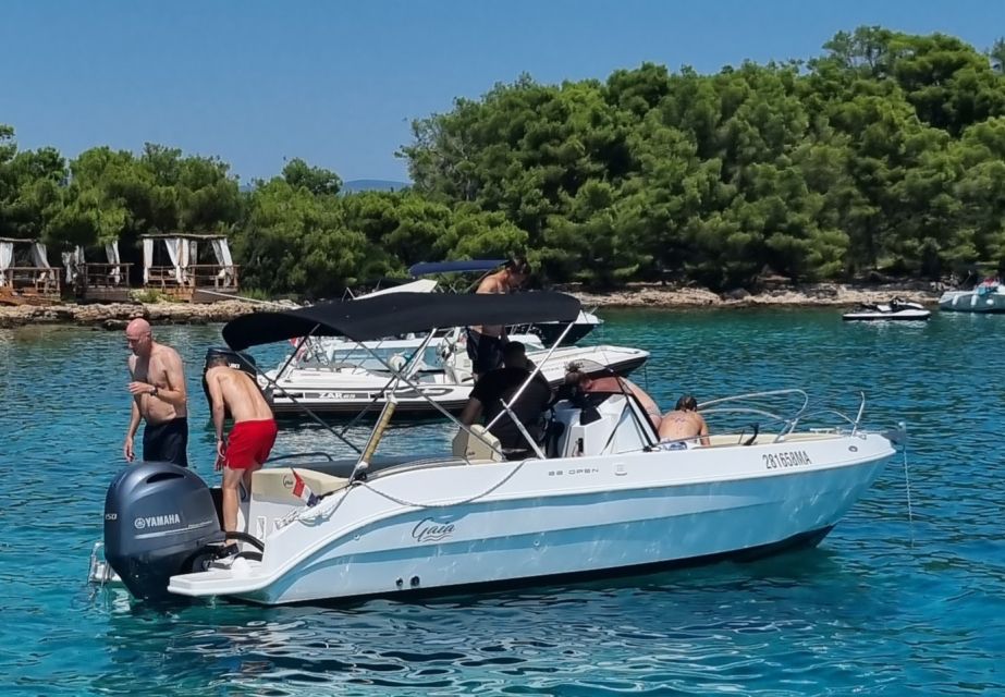 From Makarska: Golden Horn, Bol Speedboat Tour With Swimming - Important Information