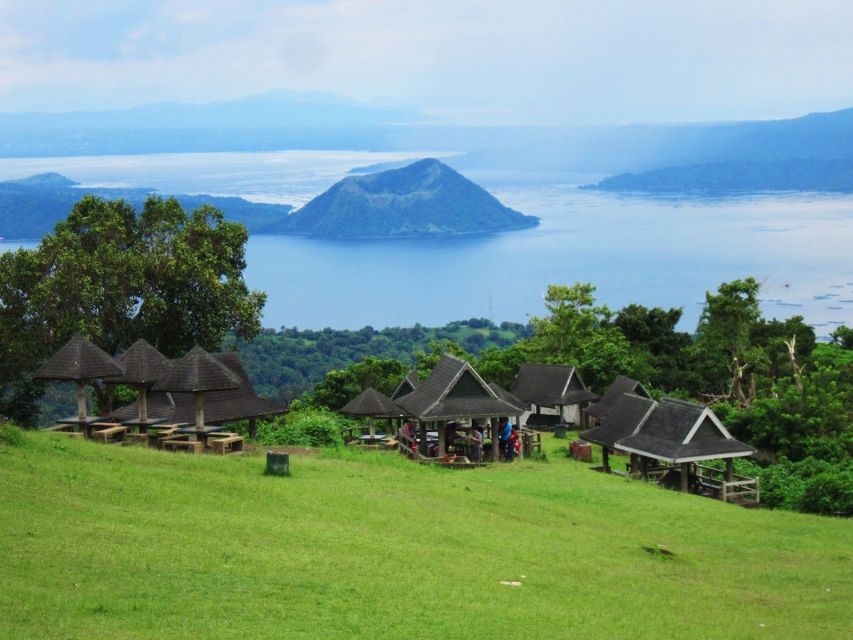 From Manila: Panoramic Tagaytay Ridge Tour - Optional Visit to Pasalubong Center