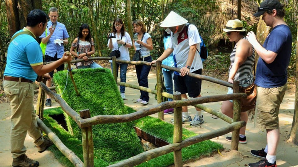 From Mui Ne to Cu Chi Tunnel and Sai Gon Cỉty Best Day Trip - Tour Guide and Experience