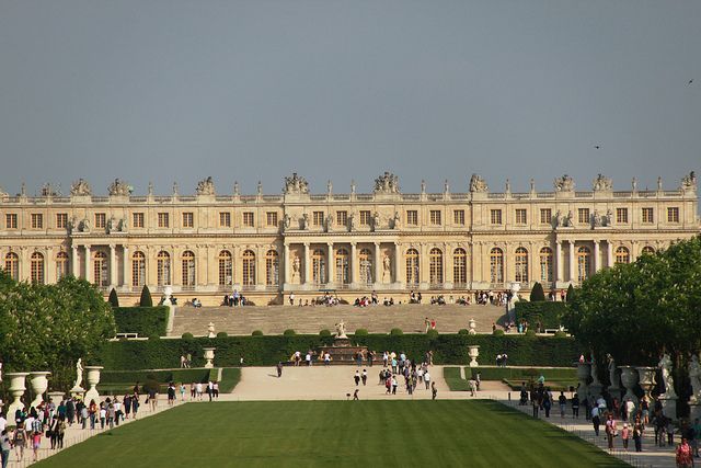 From Paris: Versailles Guided Tour by Deluxe Minibus - Tips for Your Visit