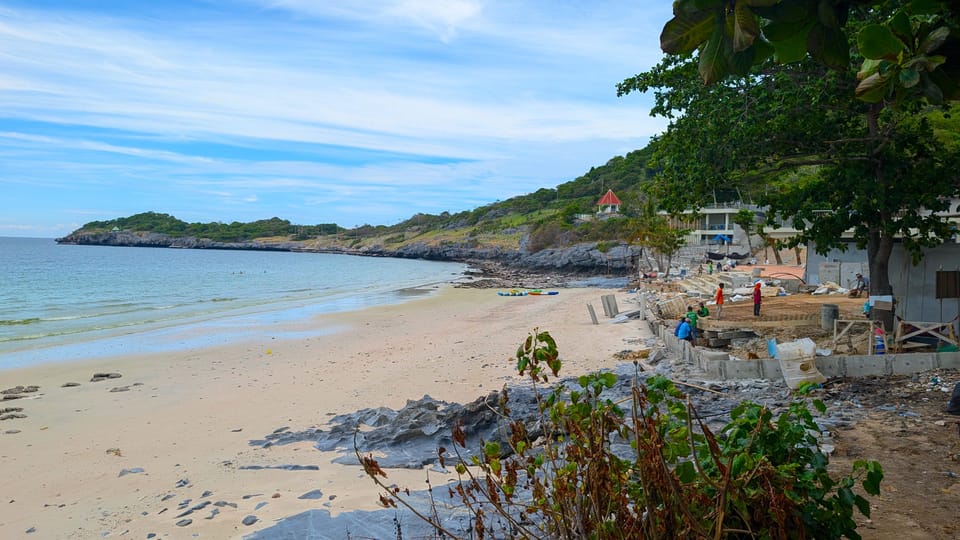 From Pattaya: Day Tour Koh Sichang Island With Tuktuk Tour - Recommended Items