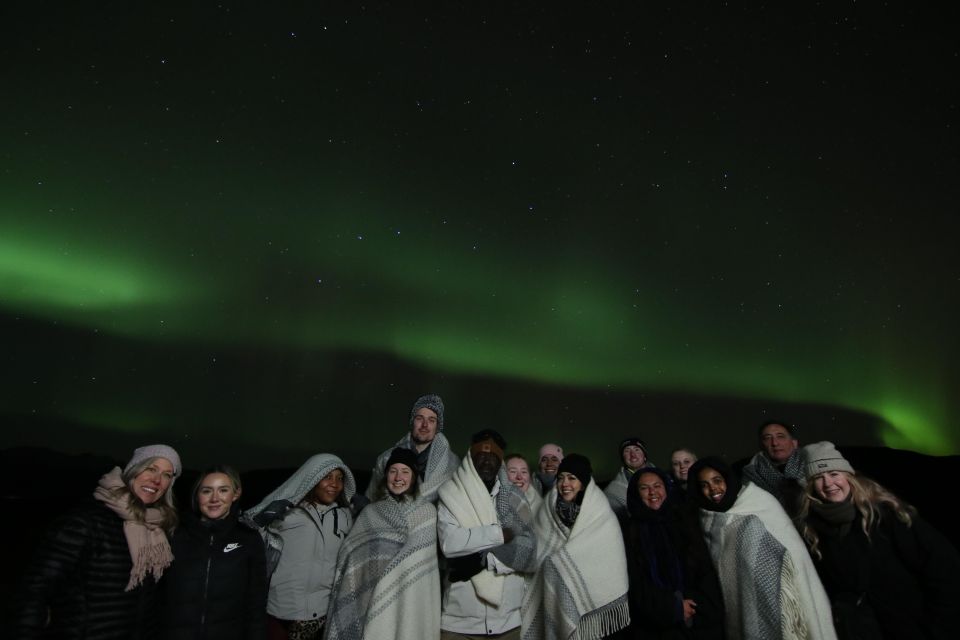 From Reykjavik: Northern Lights Tour With Hot Cocoa & Photos - Customer Feedback