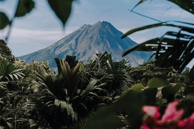 From San José: Arenal Volcano and Hot Springs With Lunch - Accessibility and Cancellation