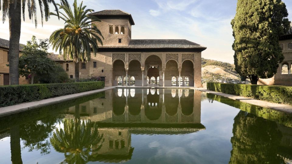 From Seville: Private Excursion to the Alhambra - Participant Information and Requirements