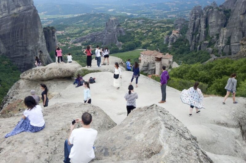 From Thessaloniki: Full Day Trip to Meteora - Monastery Visits