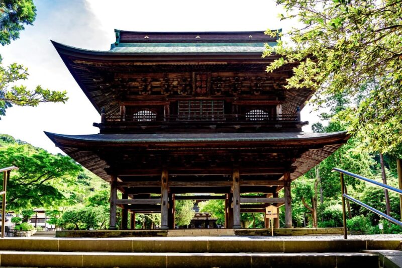 From Tokyo: Kamakura, Enoshima Private Day Tour - Engaku-ji Temple