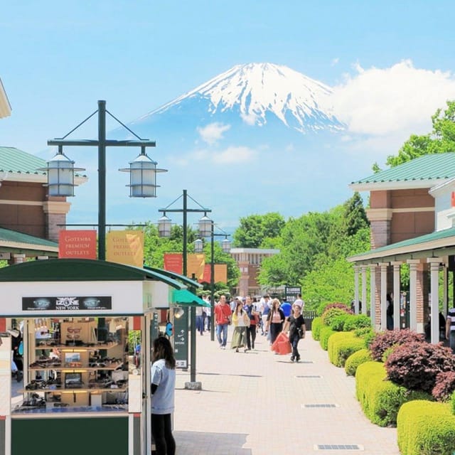 From Tokyo: Mount Fuji, Oshino Hakkai, Outlets 1-Day Tour - Important Tour Information