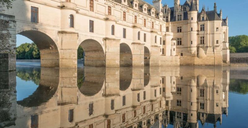 From Tours: Small Group Half Day Trip to Chenonceau Castle - What to Bring