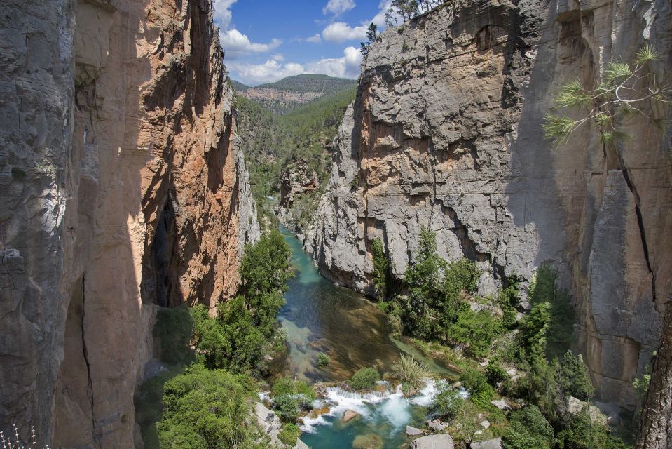 From Valencia: Montanejos Guided Hike With Natural Pools - Transportation to Montanejos