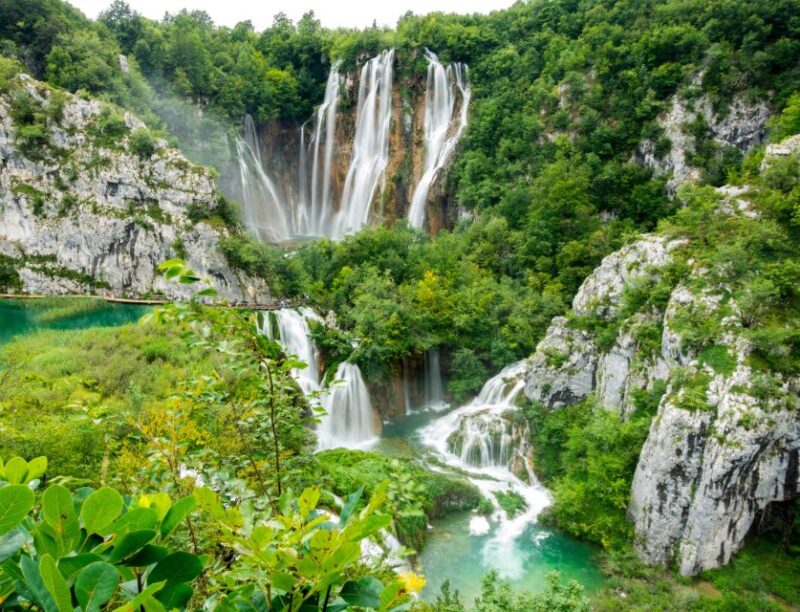 From Zagreb : Plitvice Lakes Guided Tour - Included Services