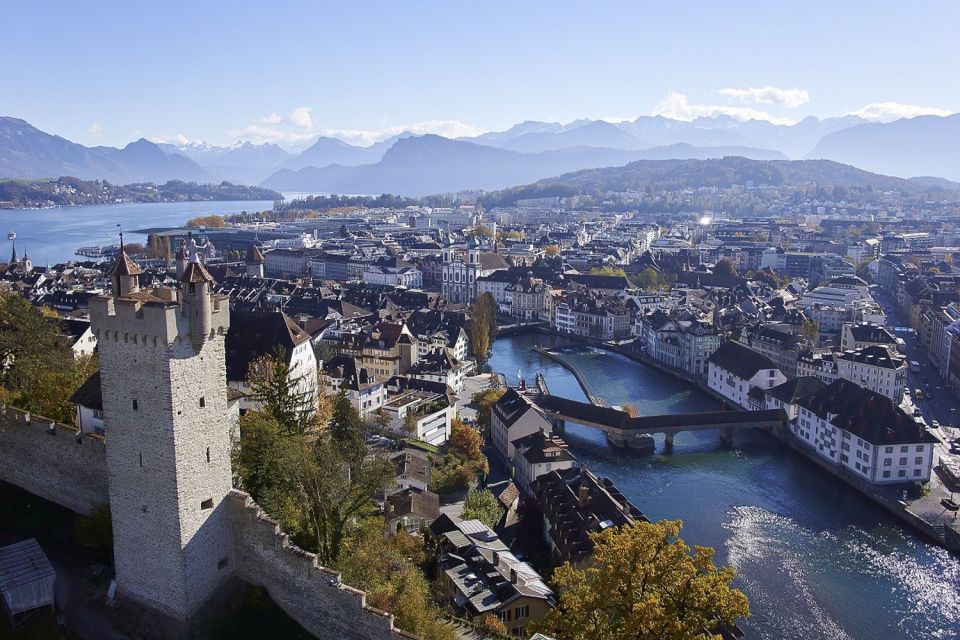 From Zurich: Day Trip to Lucerne With Optional Yacht Cruise - Language Options