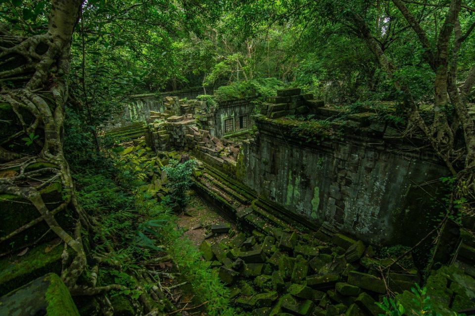 Full-Day Koh Ker, Beng Mealea & Floating Village K-Pluk - Koh Ker Temple Experience