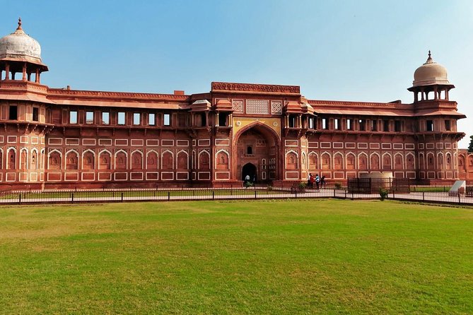 Full Day Taj Mahal Tour With Agra Fort & Fatehpur Sikri - Lunch Included - Best Time to Visit