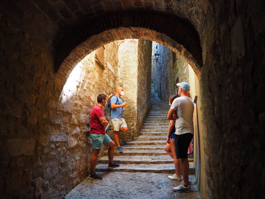 Girona: Guided 2-Hour Walking Tour With Food Tasting - Sampling Local Delicacies