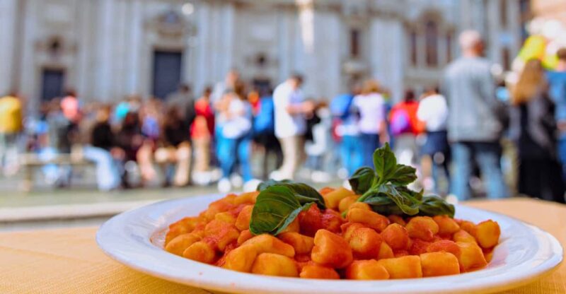 Gnocchi Cooking Class in Rome - Piazza Navona - Meeting Point and Arrival