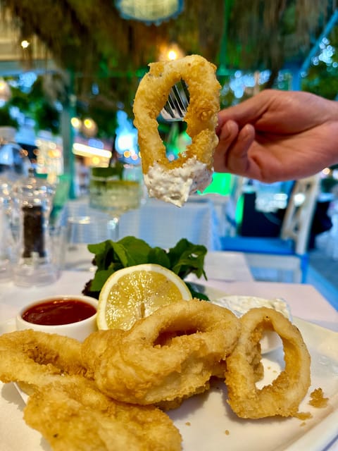 Göcek: Turkish and Greek Food Exprience With Live Music - Ambiance and Setting