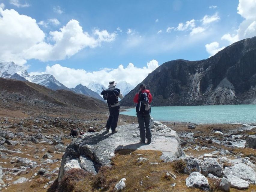 Gokyo Lakes With Everest Base Camp - Crew and Support Team