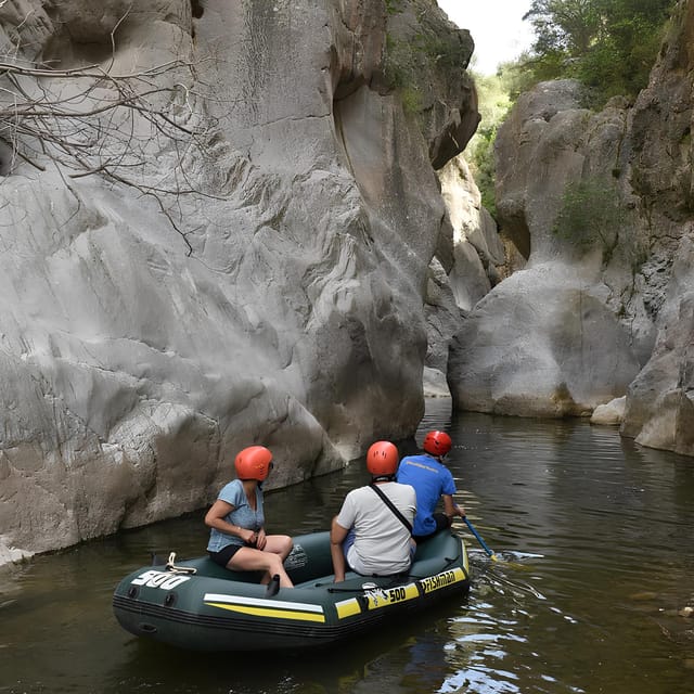 Gorges of Tiberio Rafting: Adventure in the Sicilian Canyon - Included Equipment