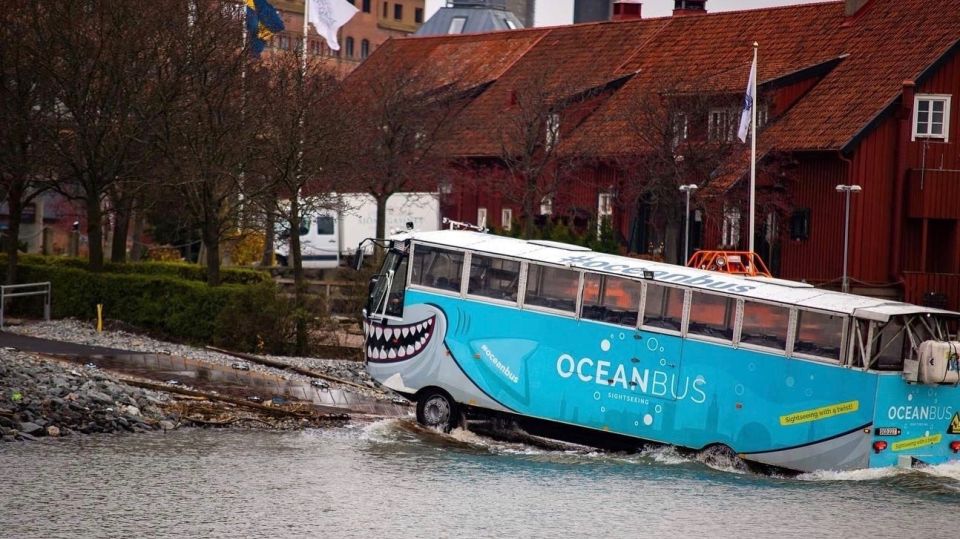 Gothenburg: Land & Water Amphibious Bus Sightseeing Tour - Frequently Asked Questions