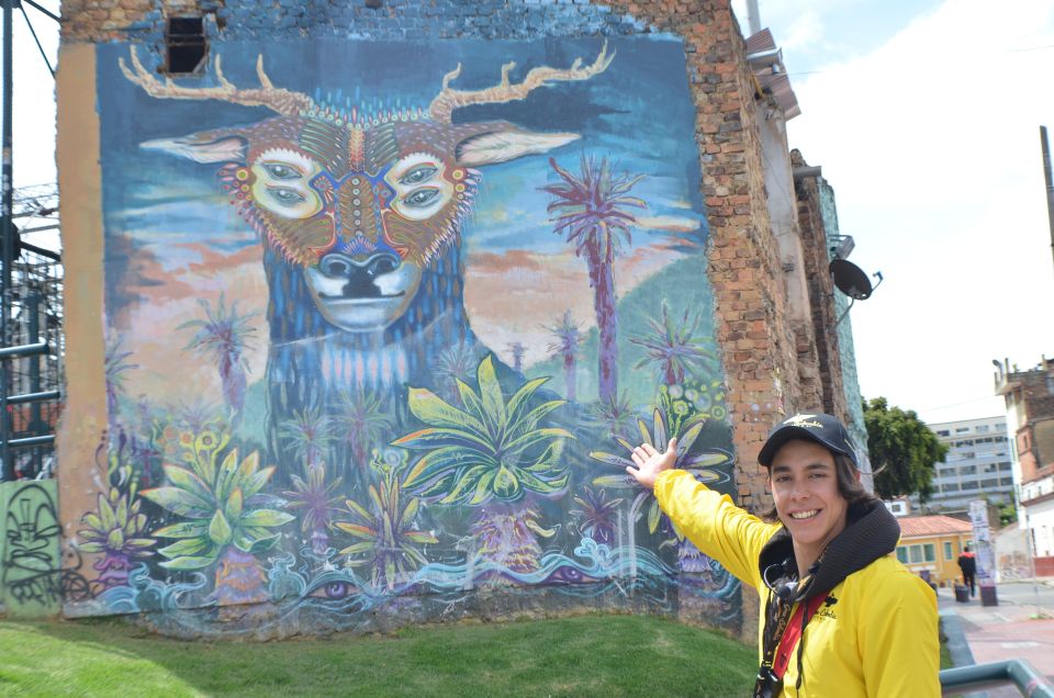 Graffiti Tour in La Candelaria Bogotá With Transportation - Transportation Details