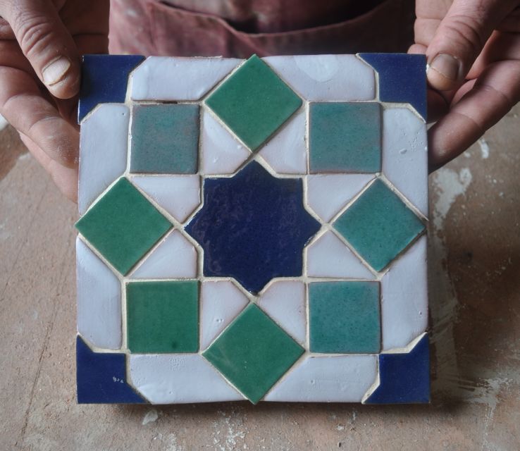 Granada: Alhambra's Craft Workshop - Nasrid Tile Painting