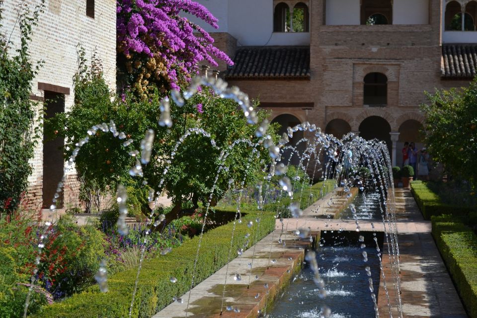 Granada: Full Alhambra Premium Guided Tour With Tickets - Customer Reviews and Ratings