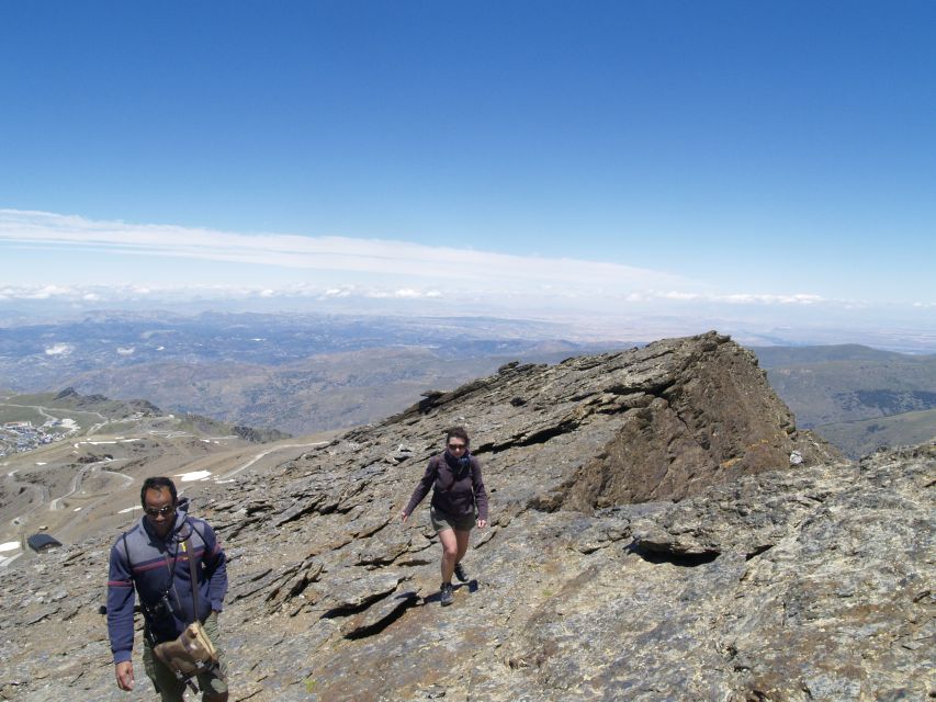 Granada: High Sierra Nevada Hiking Tour - Hiking Distance and Elevation