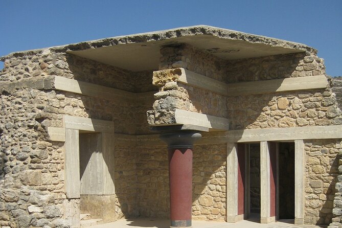 Guided Tour to Knossos Palace & Heraklion - Itinerary Details