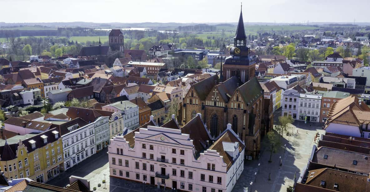 Güstrow: Guided Tour of the Historic City Center - Highlights of the Tour