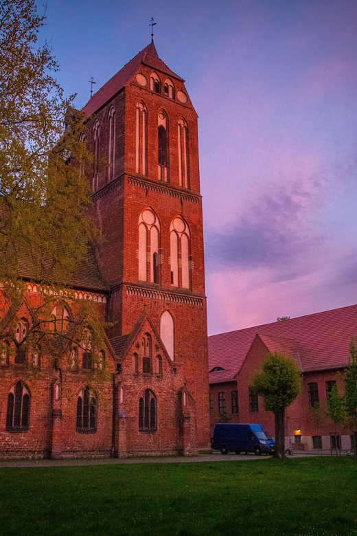 Güstrow: Night Watchman Tour by Lantern Light - What to Expect