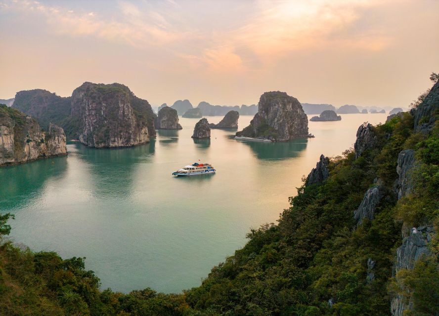 Ha Long Cruise 3 Days 2 Nights Luxury - Day 3 Schedule