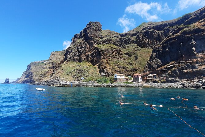 Half Day Madeira Island Cruise With Lunch - Maximum Travelers