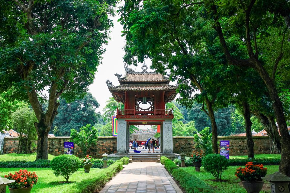 Hanoi: City Highlights Tour With Train Street & Hidden Gems - Tour Features and Benefits