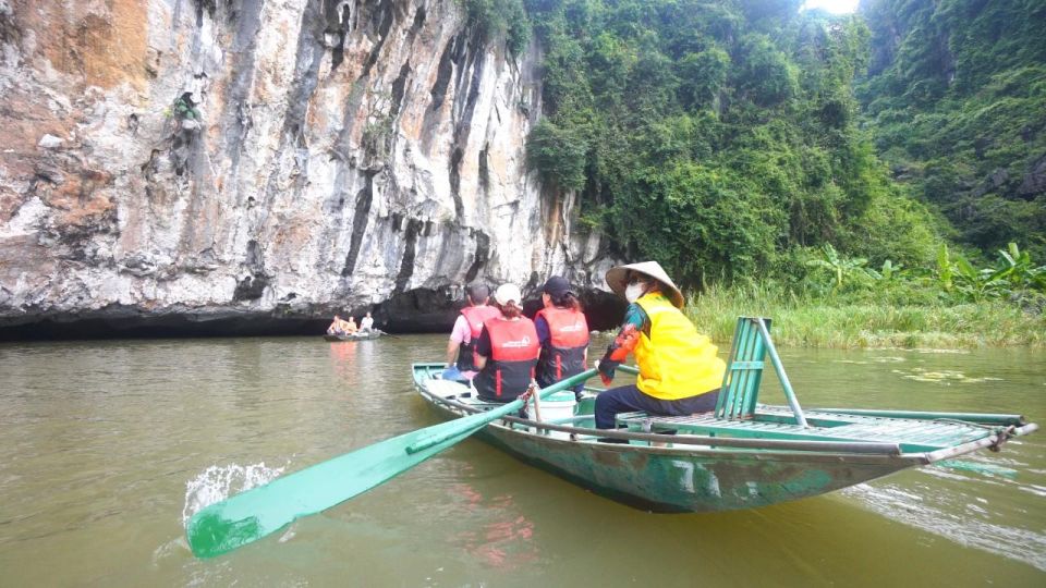 Hanoi: Ninh Binh Full-Day Visit Hoa Lu, Tam Coc and Mua Cave - Transportation Details