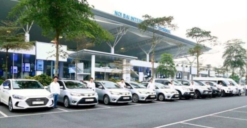Hanoi: Noi Bai International Airport Transfer by Private Car - Communication Options