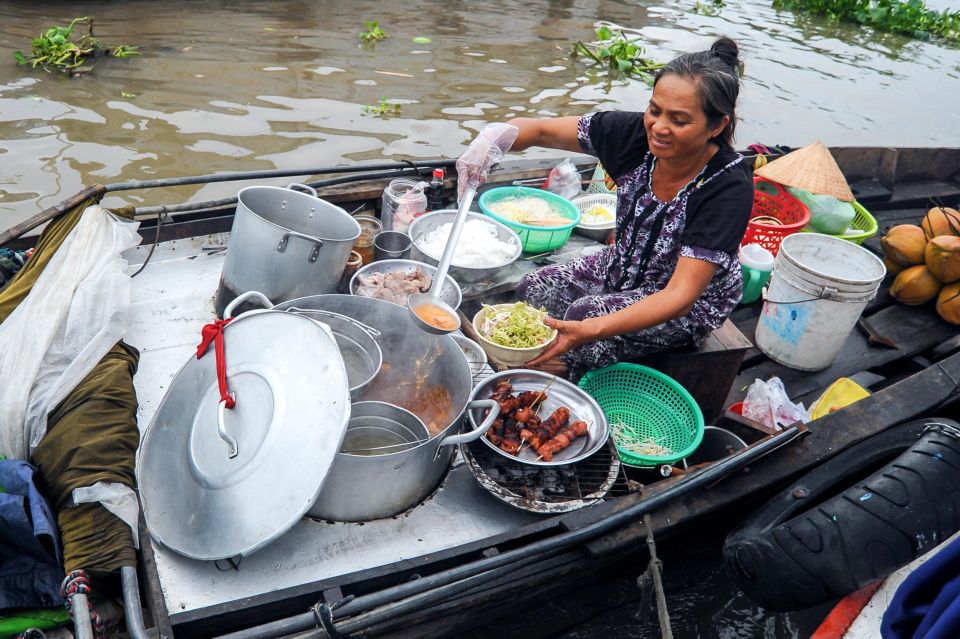 HCMC: Mekong River Delta & Cu Chi Tunnels Tour – Full Day - What to Bring