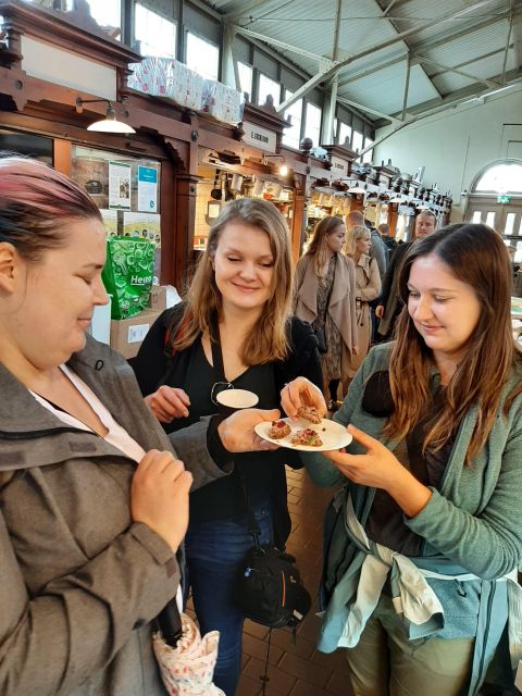 Helsinki and Porvoo Tour With Food Tasting - Dietary Options and Preferences