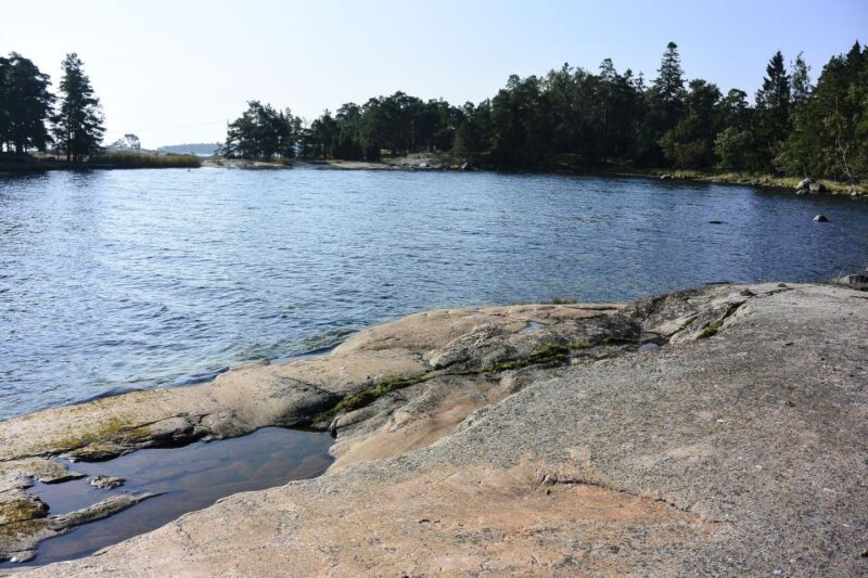 Helsinki: RIB Tour to Summer Cottage With BBQ and Sauna - Safety and Comfort Measures