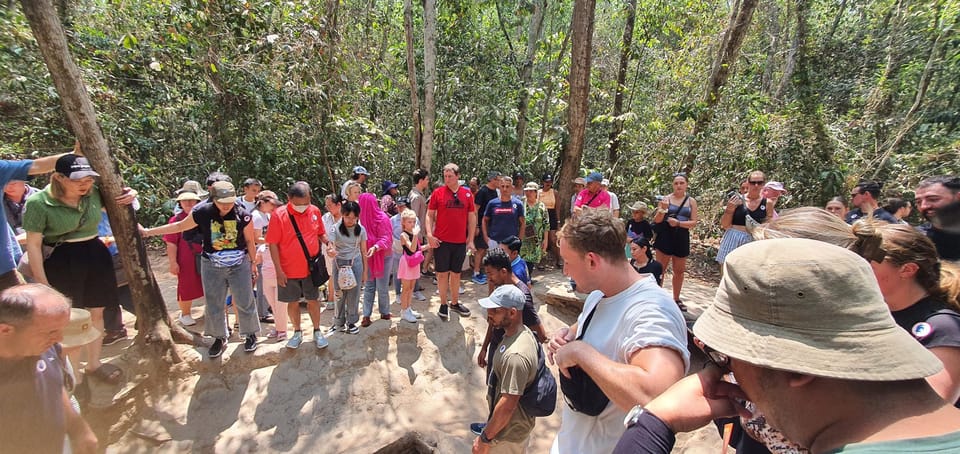 Ho CHI Minh: Cu CHI Tunnels Afternoon Group - Small Group - Tunnel Exploration Experience