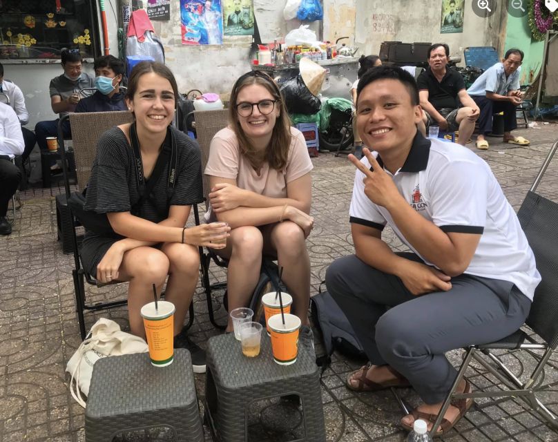 Ho Chi Minh: Visiting Chinatown With Students on the Bike - Booking Details