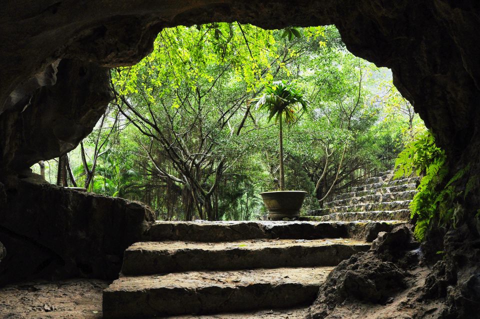 Hoa Lu, Tam Coc, and Mua Cave 1-Day Tour - Travel Tips for Visitors