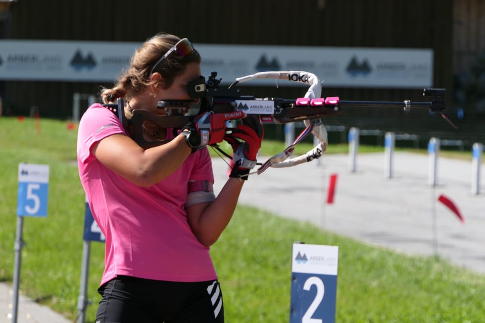 Hohenzollern Skistadion: 1.5-Hour Biathlon Workshop - Instructor-Led Guidance