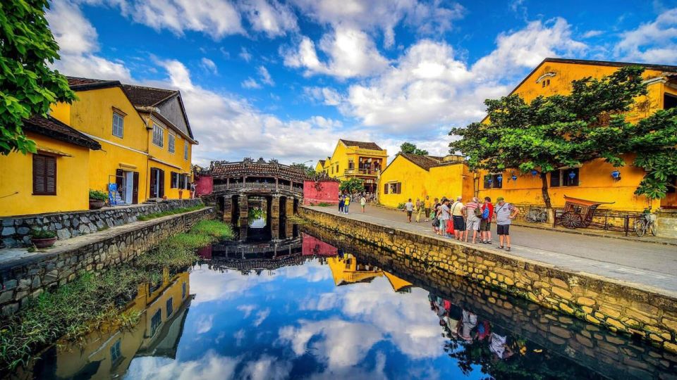 Hoi An City Boat Ride- Release Flower Lantern &Cam Thanh Eco - Lantern Release Ceremony