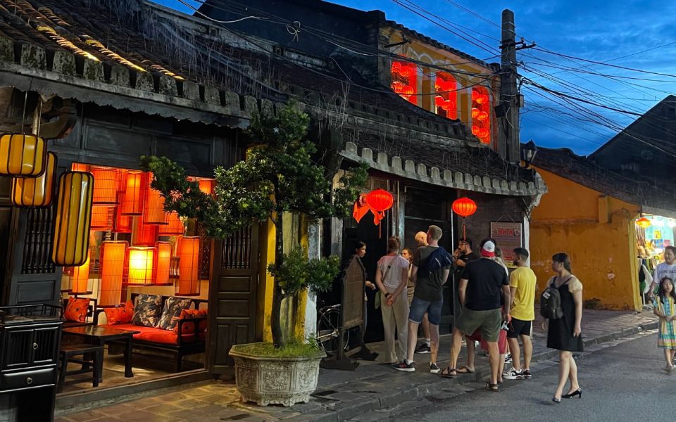 Hoi An City Tour: Boat Ride & Lantern Release - Scenic Neighborhood Strolls